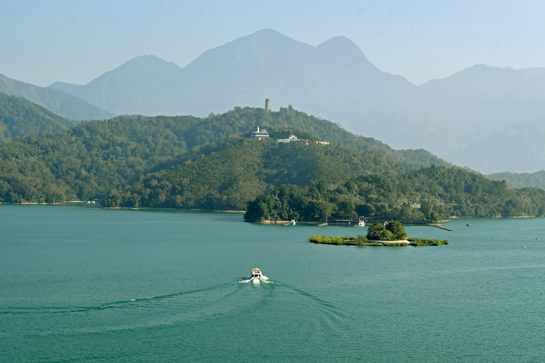 Sun Moon Lake Complete Guide: Lake Cruise, Ropeway & the Famous Cycling Path