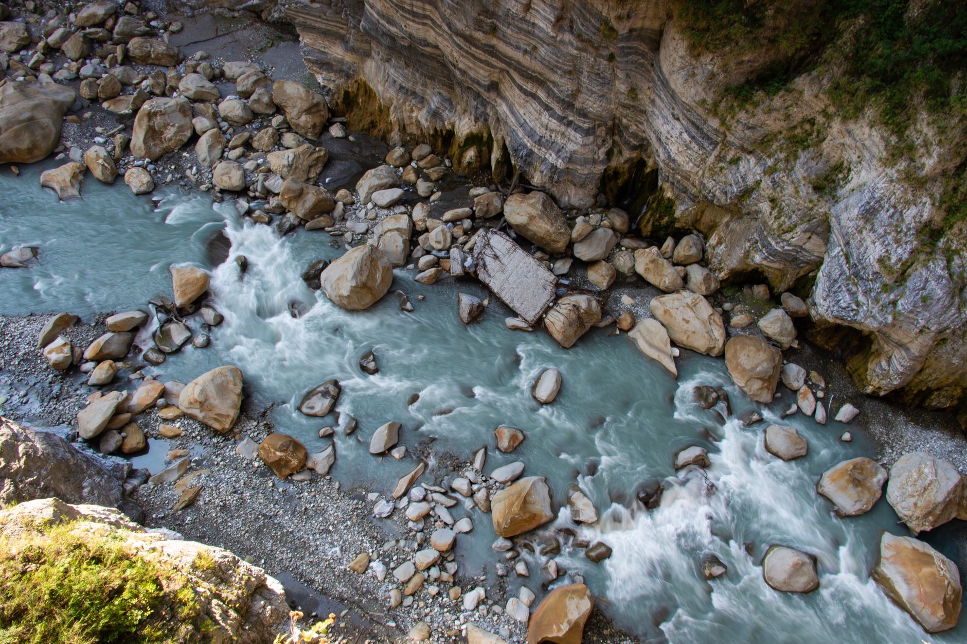 Taroko Day Tour from Taipei: A Workable Route with Qingshui Cliff and Qixingtan, Avoiding Closed Sections